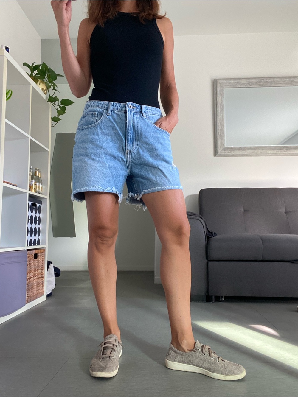 Light Wash Denim Cutoff Shorts - Casual Women's Summer Shorts tg 27